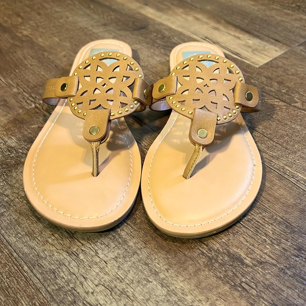 Dolce Vita Brown Tan Sandals With Gold Accents
